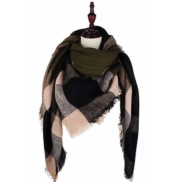 Oversized Plaid Blanket Scarf - Picture 2 of 6